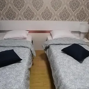 Domum Universitate Dalles - Intercontinental Appartamento Bucarest